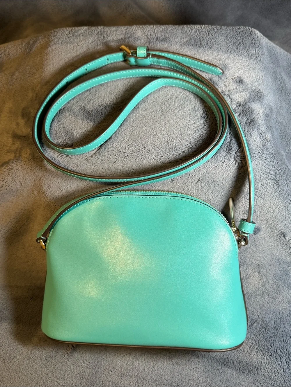 Kate Spade New York Kali Small Dome Crossbody, in Green